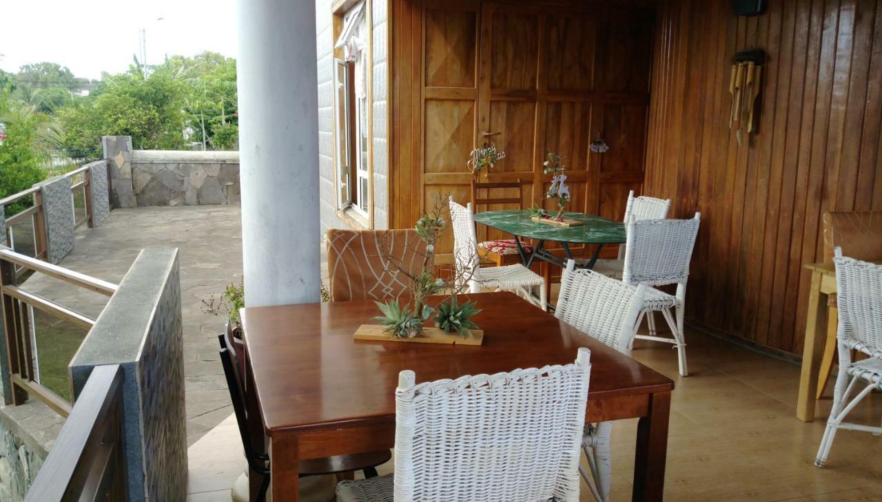 Chez Clenya Guesthouse La Ferme Exterior foto